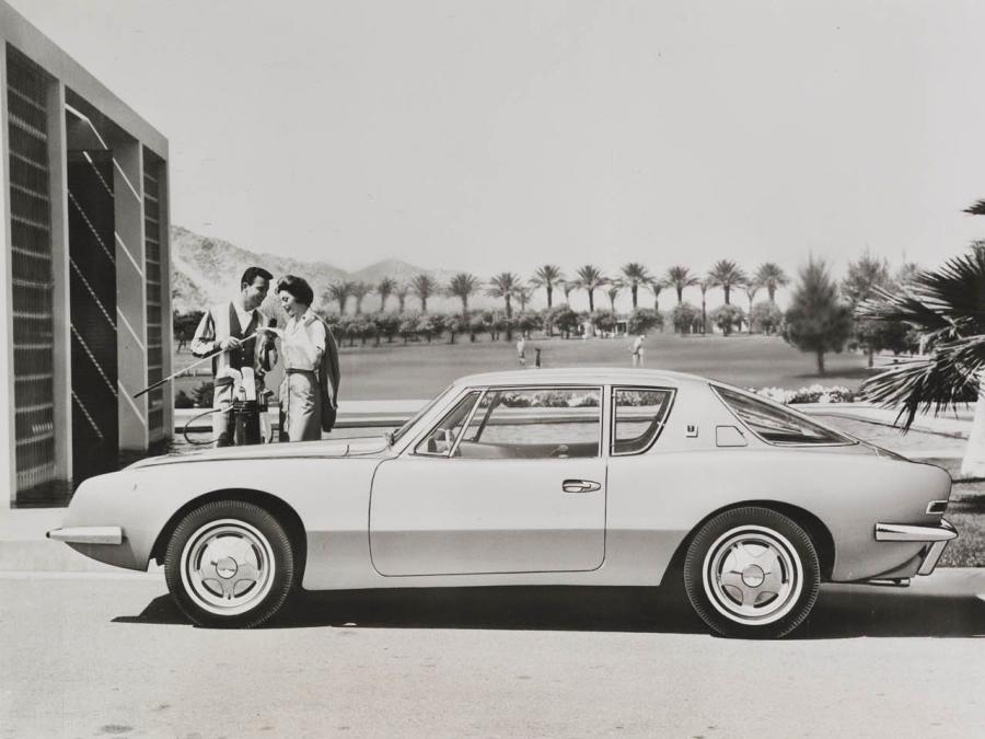  Studebaker Avanti 1963 года  (фото 16 из 37)